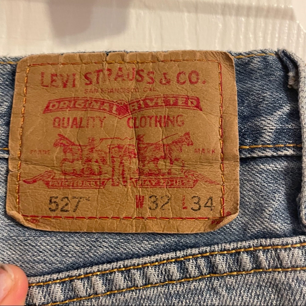 Levi's Short - Picture 3 of 9